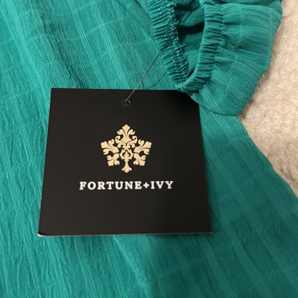 Fortune + Ivy Off the Shoulder Blouse - Picture 4 of 6